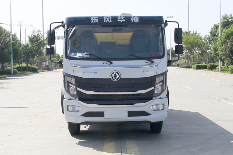 东风华神T3扫路车(2.5方水/4方尘)